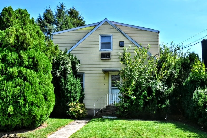 main property photo 28