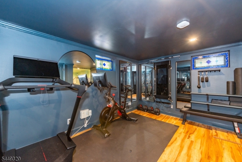 main property photo 27