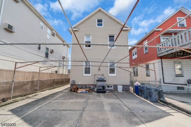 main property photo 46