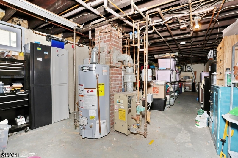 main property photo 33