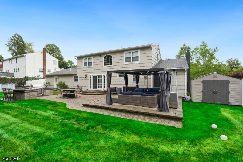 main property photo 41