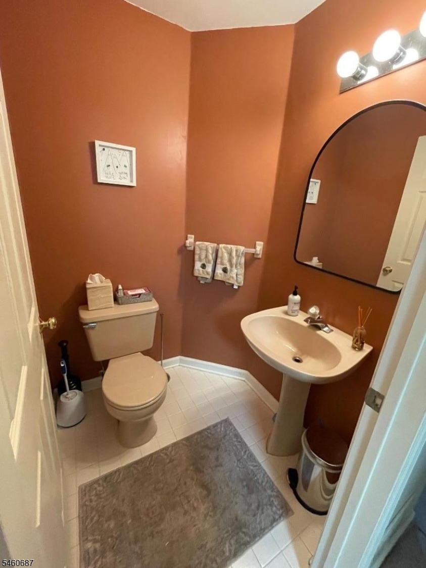 main property photo 13