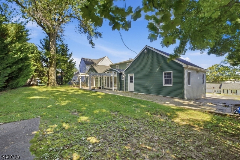 main property photo 49