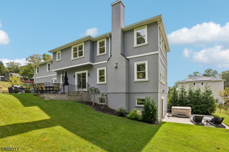 main property photo 37