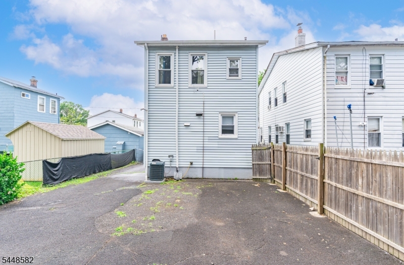 main property photo 23