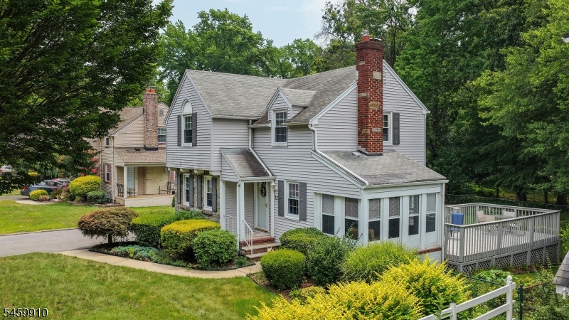main property photo 3