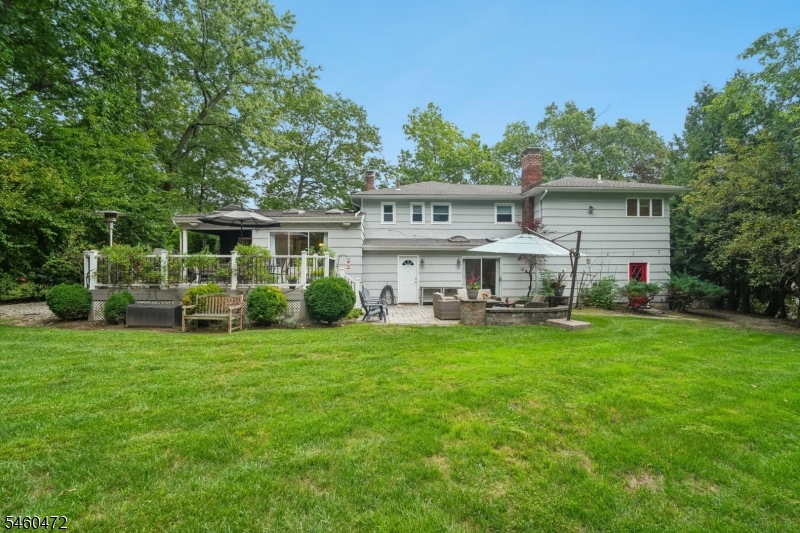 main property photo 30
