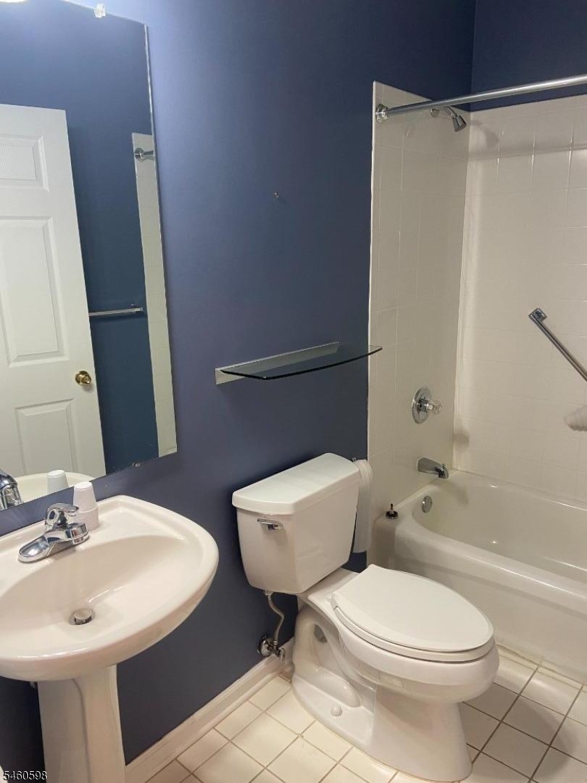 main property photo 12