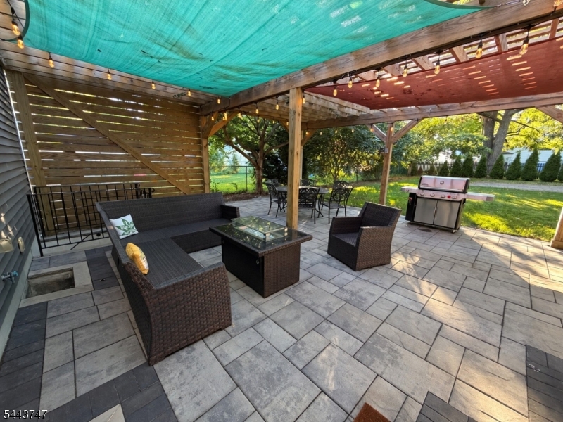 main property photo 48