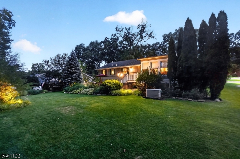 main property photo 34