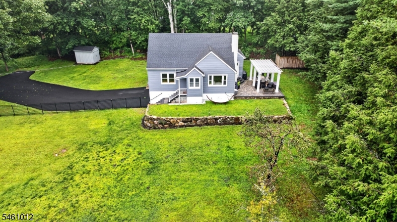 main property photo 29