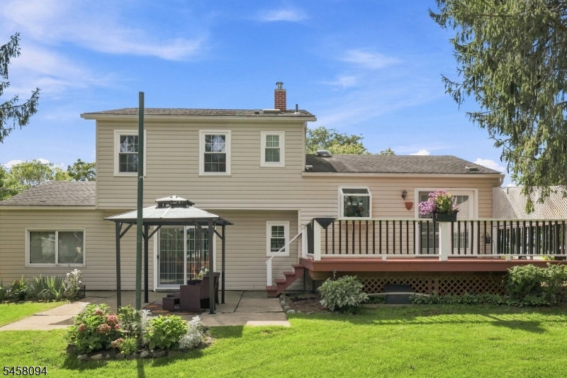 main property photo 38
