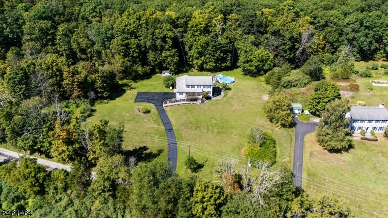main property photo 45
