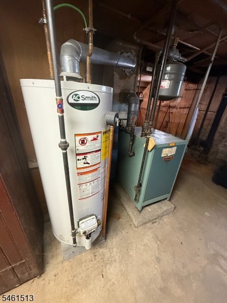 main property photo 10