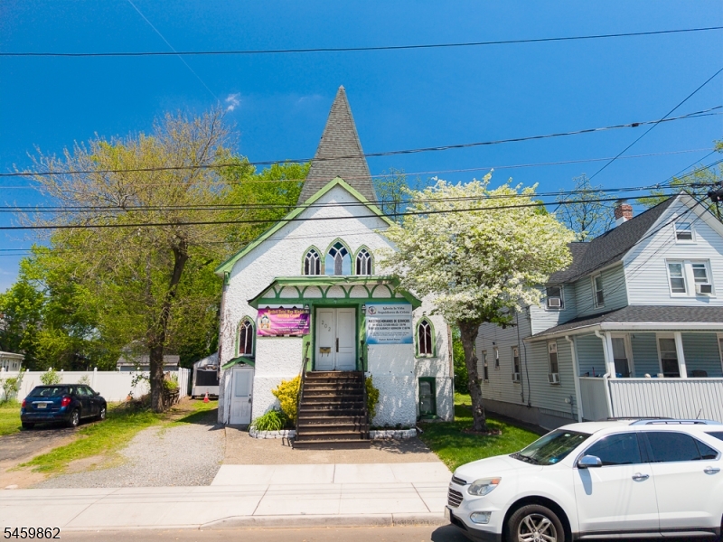main property photo 1