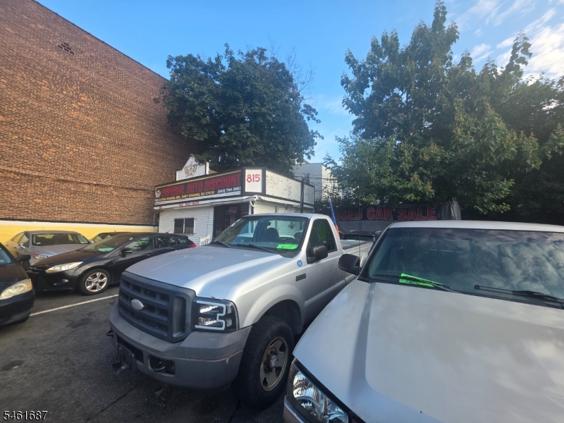 main property photo 17