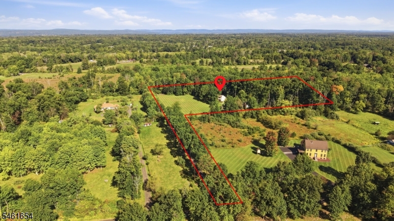 main property photo 49