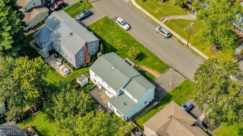 main property photo 49