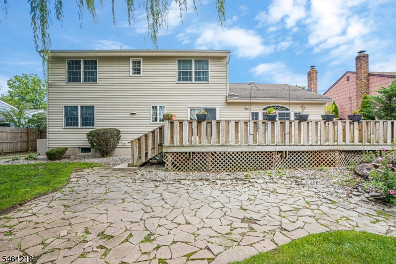 main property photo 24