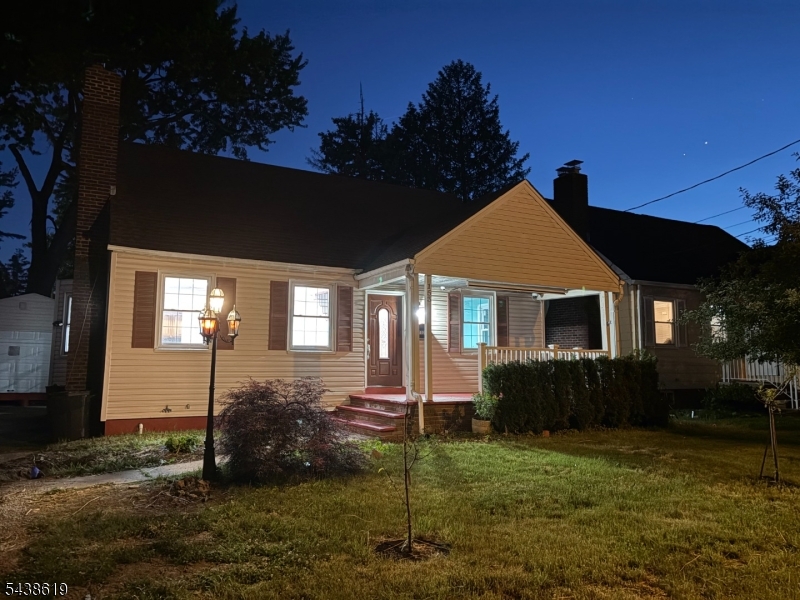 main property photo 34