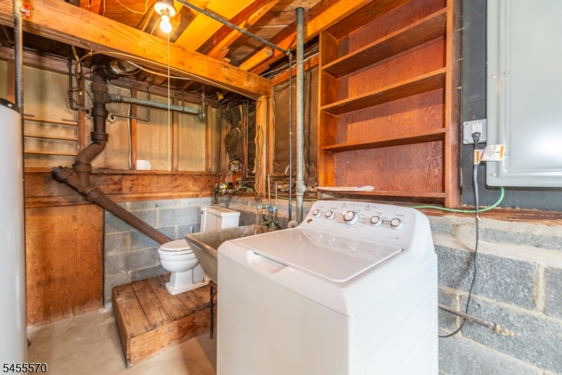 main property photo 19