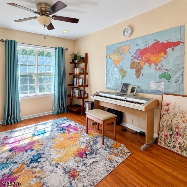 main property photo 12