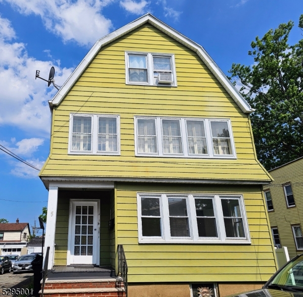 main property photo 5
