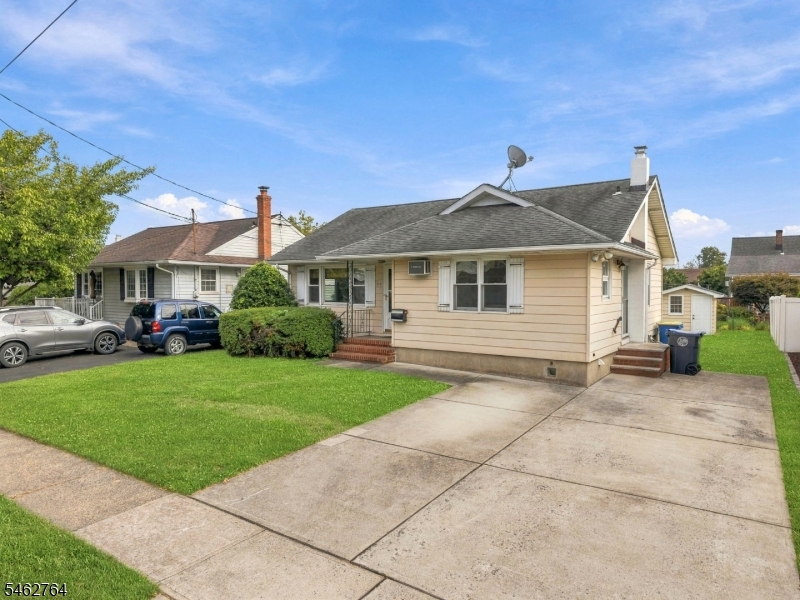 main property photo 3