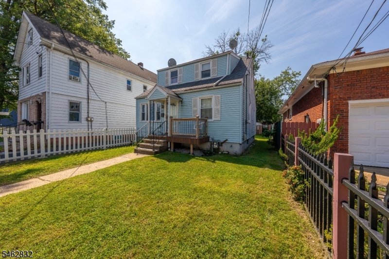main property photo 2