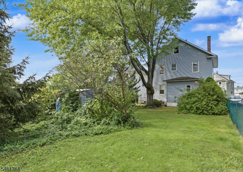 main property photo 43