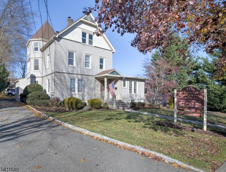 main property photo 1