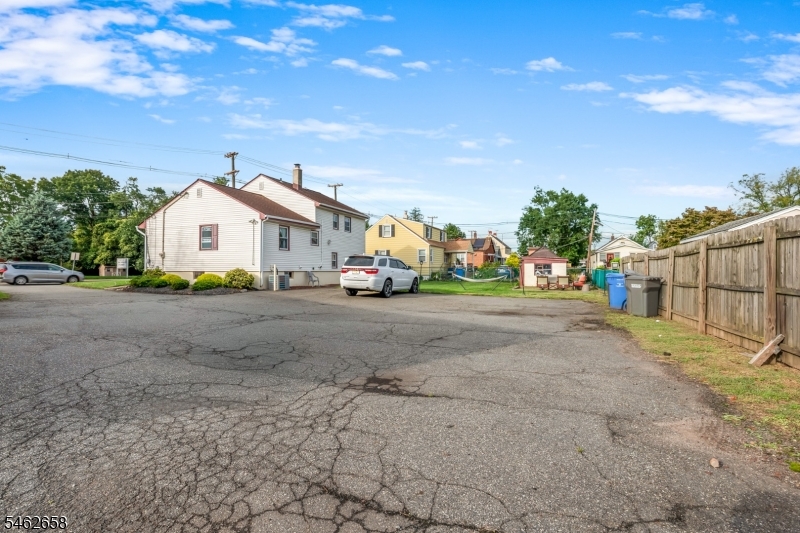 main property photo 27