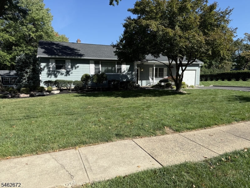 main property photo 14