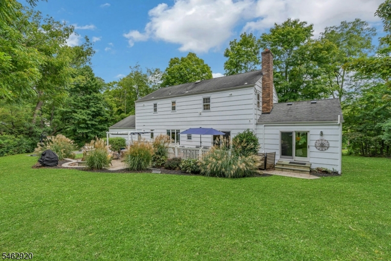 main property photo 34