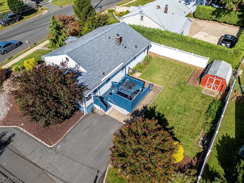 main property photo 43