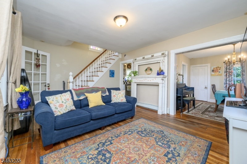 main property photo 7