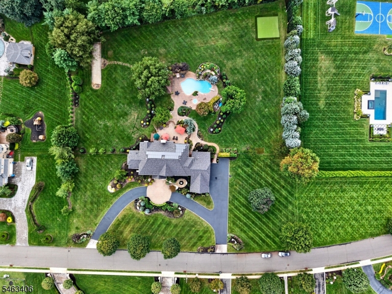 main property photo 41