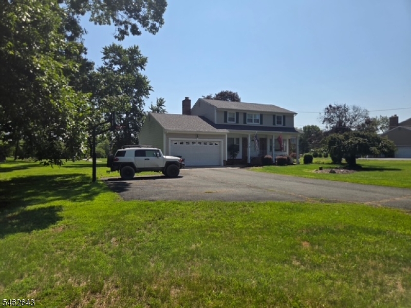 main property photo 14