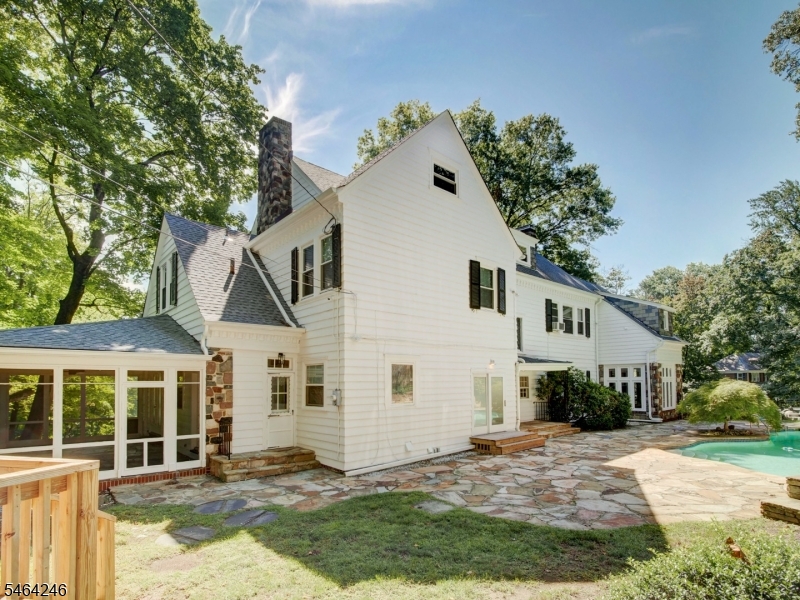main property photo 49