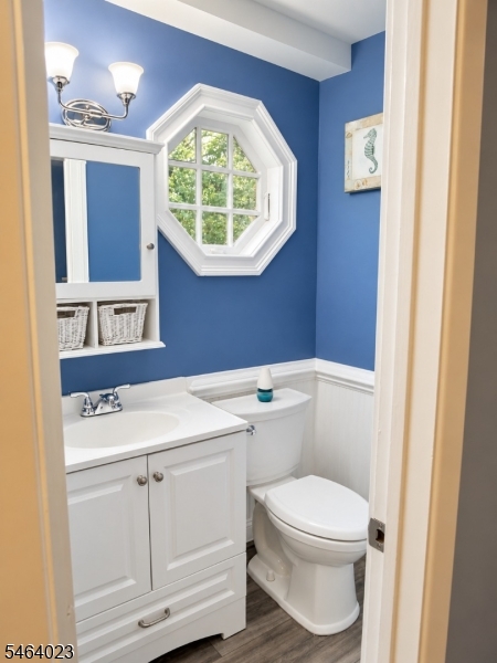 main property photo 14