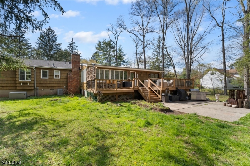 main property photo 21