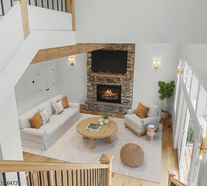 main property photo 16