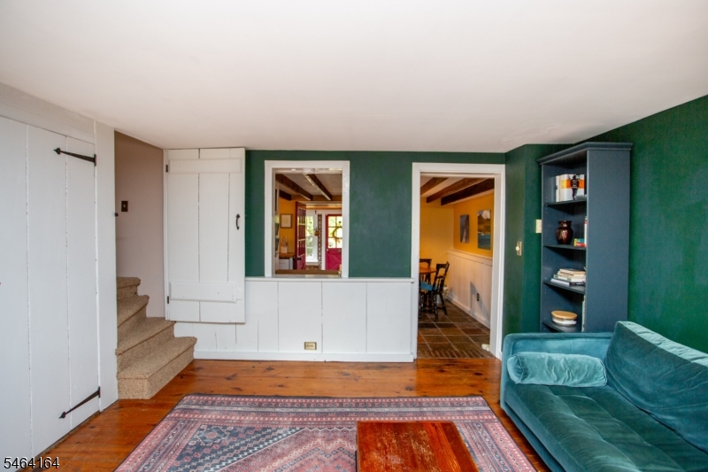main property photo 25