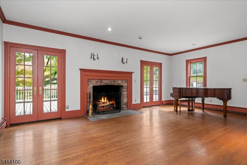 main property photo 18