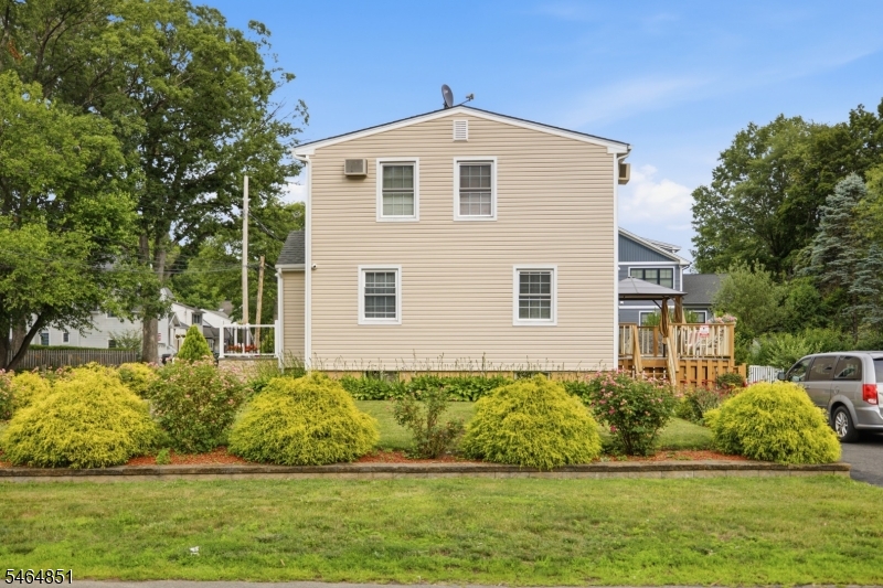 main property photo 41