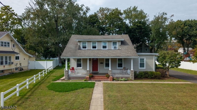 main property photo 3