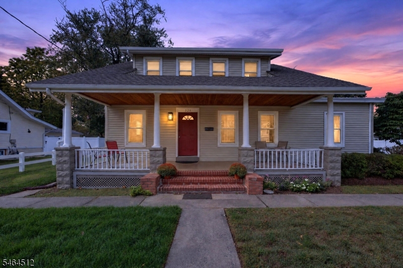 main property photo 4