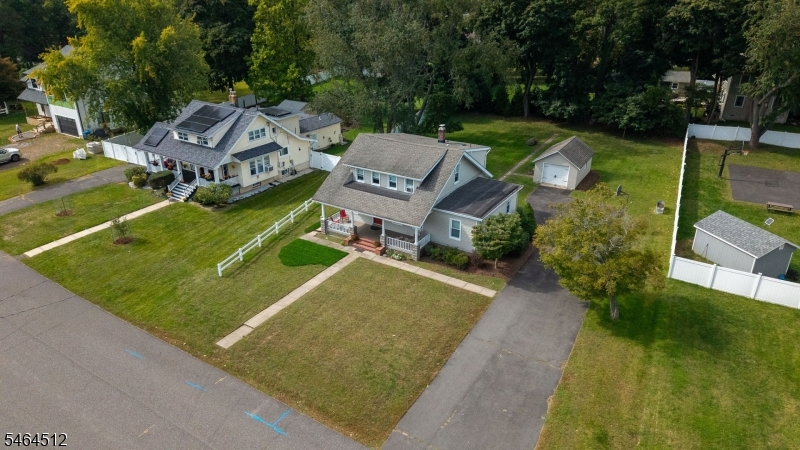 main property photo 45