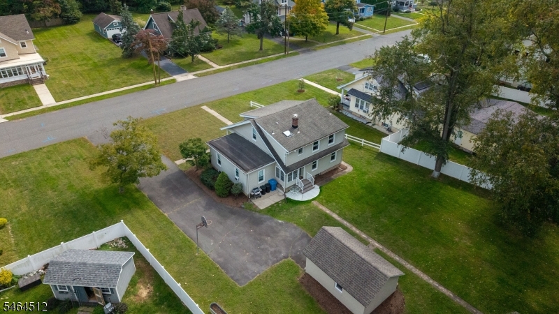 main property photo 46