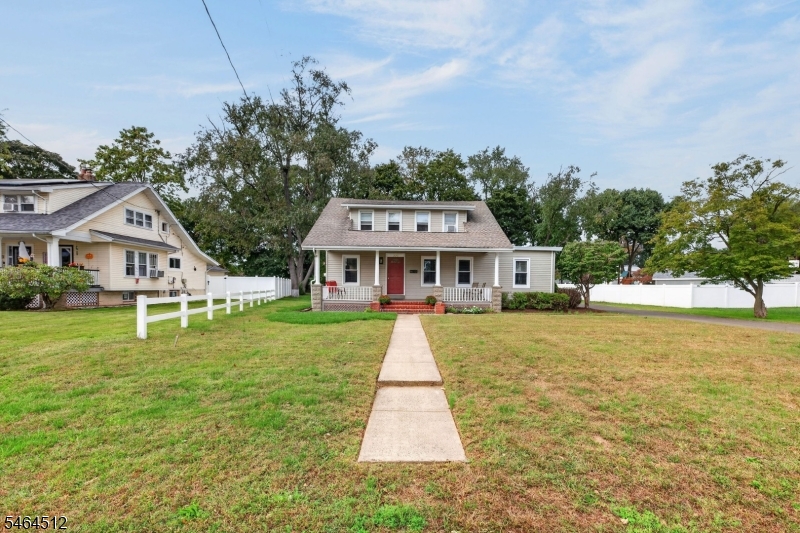 main property photo 5